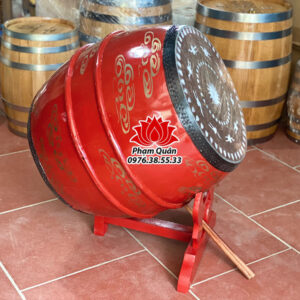 Trống cúng Phạm Quân