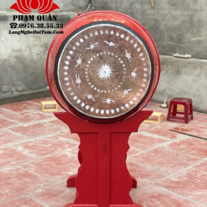 Mặt trống làm từ da trâu độ đàn hồi, bền chắc